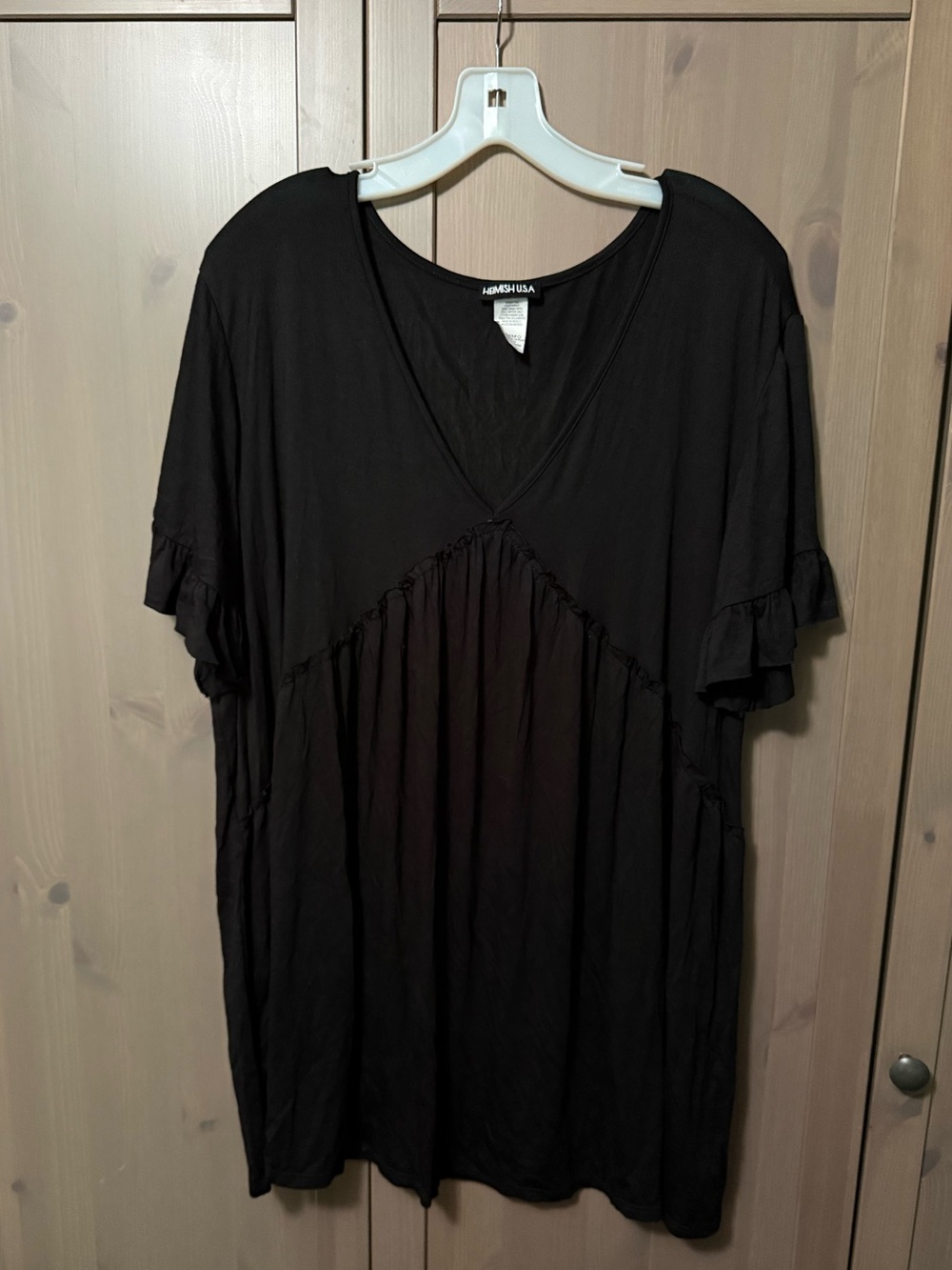 HEIMISH USA Black V-Neck Ruffle Sleeve Babydoll Tunic, 3X